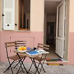Casa Polixeni - Da E Nonne