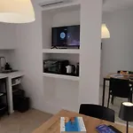 Casa Polixeni - Da E Nonne Apartment
