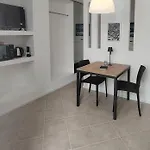 Casa Polixeni - Da E Nonne Apartment