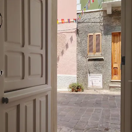 Casa Polixeni - Da E Nonne Apartmán *